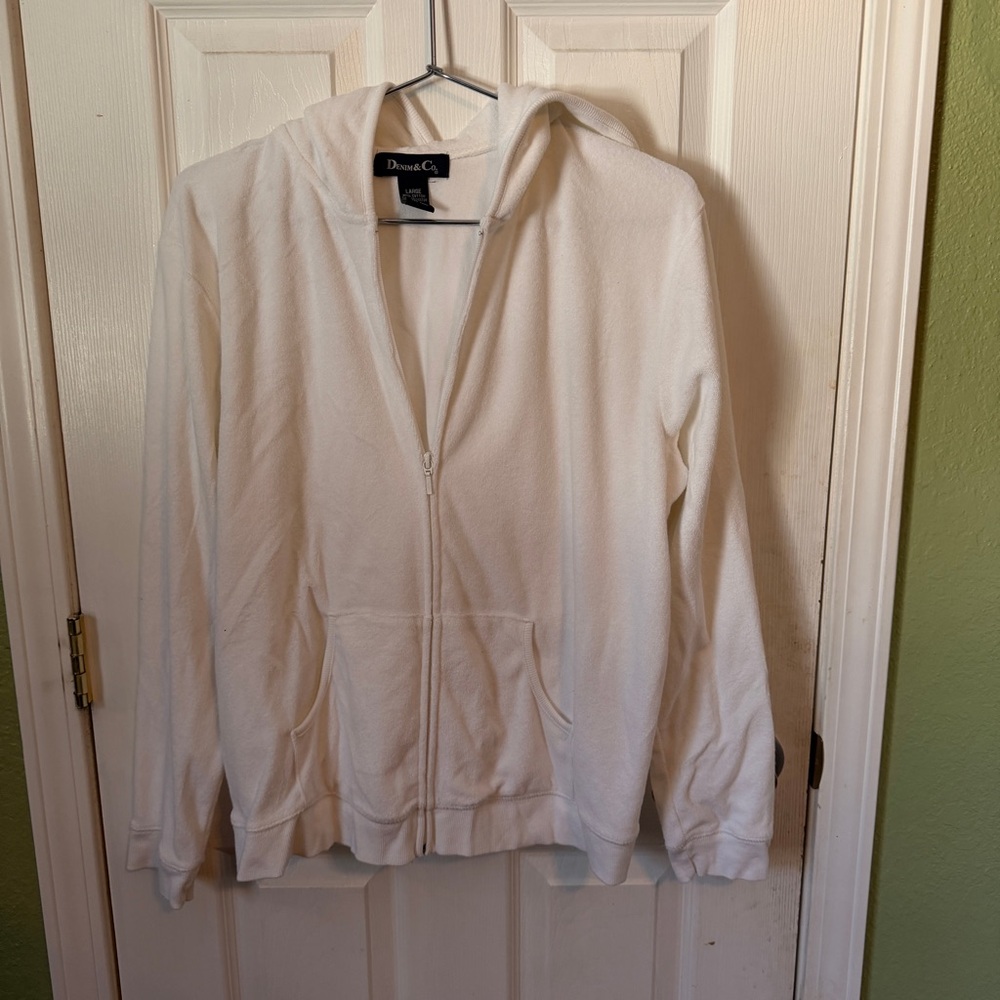 Denim&Co Classic White Hoodie